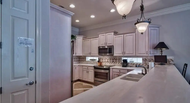 Коттедж Serenity 4 Bedroom Holiday Home by Five Star Properties