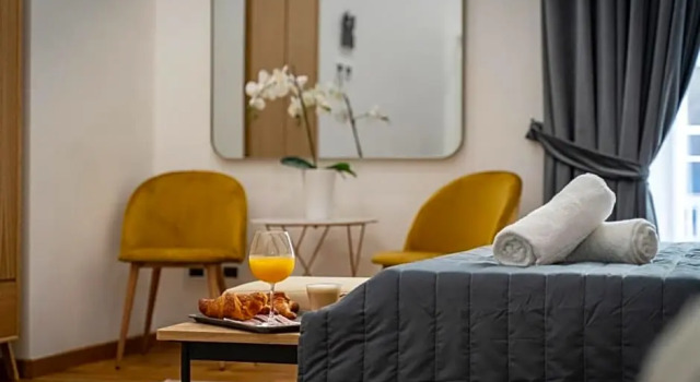 Downtown Napoli b&b - e si nun canto moro, Забронировать Отель «постель и завтрак» Неаполь - исторический центр Неаполь, рядом с Ospedale degli Incurabili