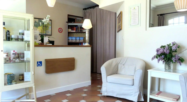 L'Enclos des Lauriers Roses, Rezerwuj Hotel Cabrieres Hérault