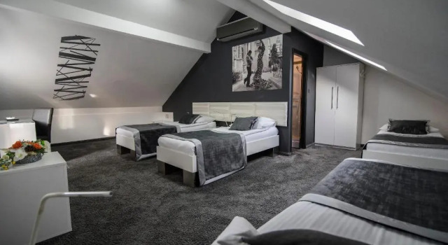 Семейный номер Comfort Hotel Cool Zagreb Airport