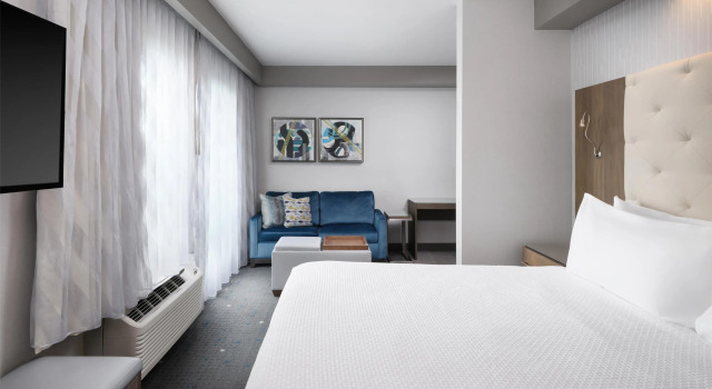 Двухместный номер Standard Best Western Premier Hotel at Fishers Landing