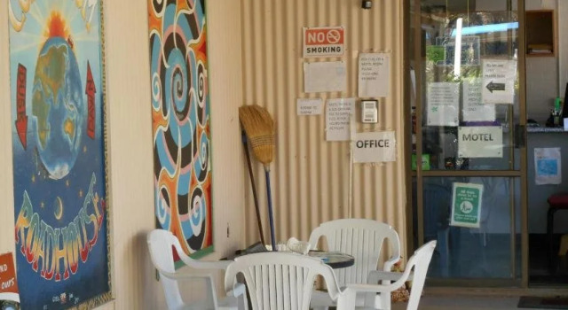 Colosseum Creek Motel and Roadhouse, Prenota Motel Hotel a Queensland con parcheggio, Parcheggio