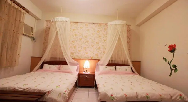 Номер Standard Lily House