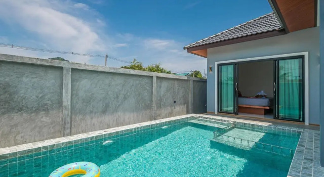 Вилла Pinthong Aonang Villa