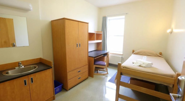 Dalhousie University Accommodations, Rezervovat Hotel Hotely v Nové Skotsko s bazénem, Bazén