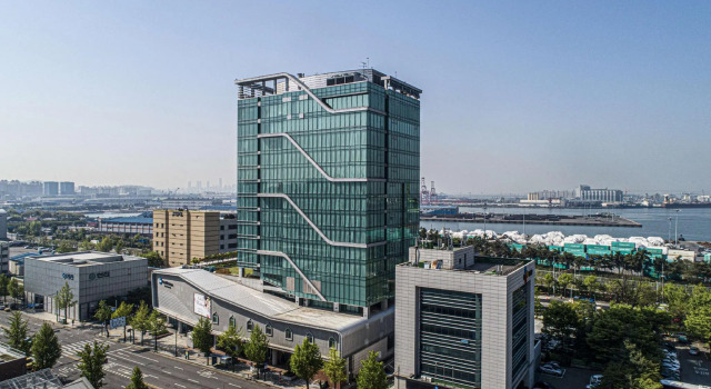 Номер Standard Harbor Park Hotel
