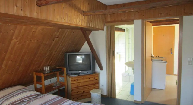 Номер Standard Pension Sabine