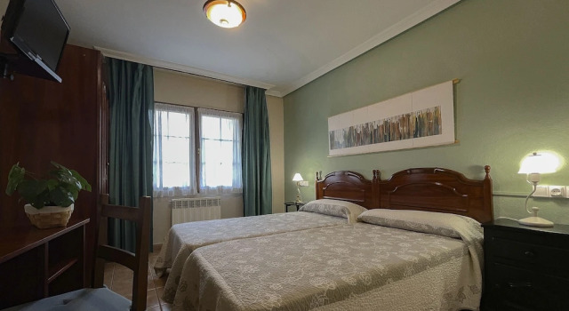 Hotel Rural "La Ruta De Cabrales", Réserver Hôtel  
