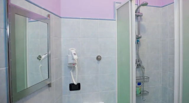 Standard Kolmen hengen huone parvekkeella merinäköala B&B Barbieri