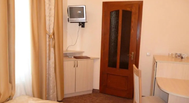 Номер Economy Erney Laz Hotel