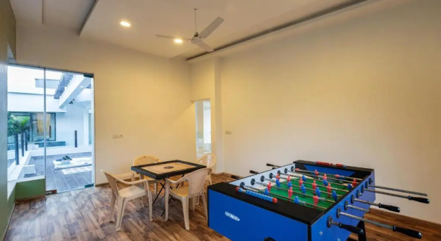 SaffronStays Vedanta, Lonavala, Varaa Villa Hotellit New Delhi uima-altaalla, Uima-allas