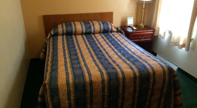 Suite Howard's Motel