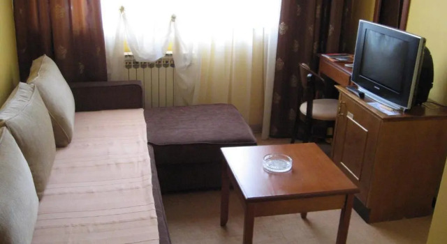 Полулюкс Hotel Vila Sunce
