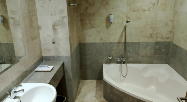 Люкс Lume'os Hotel Cempaka Putih