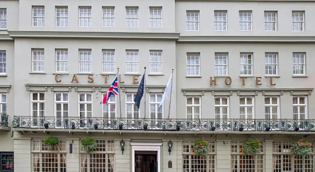 Двухместный семейный номер Superior Castle Hotel Windsor
