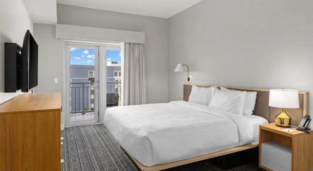 Двухместный люкс c 1 комнатой с балконом TownePlace Suites Cape Canaveral Cocoa Beach