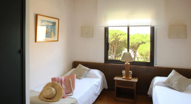 Apartamentos Beach & Golf Resort, Varaa Lomakeskus Hotellit Pals aamiaisella, Aamiainen
