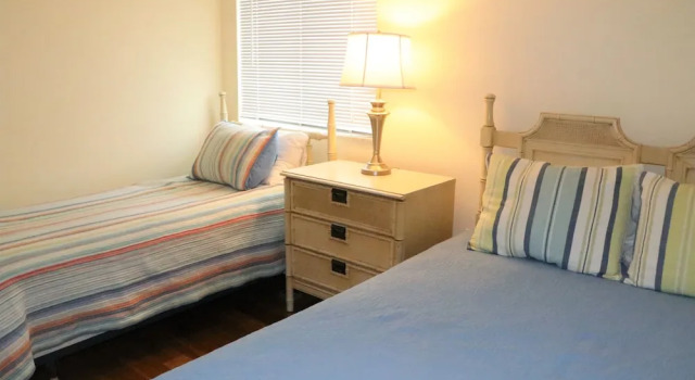 Siesta Beach House #303 2 Bedrooms 1.5 Bathroom Townhouse