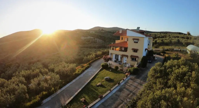 Коттедж Big Summer House Halkidiki