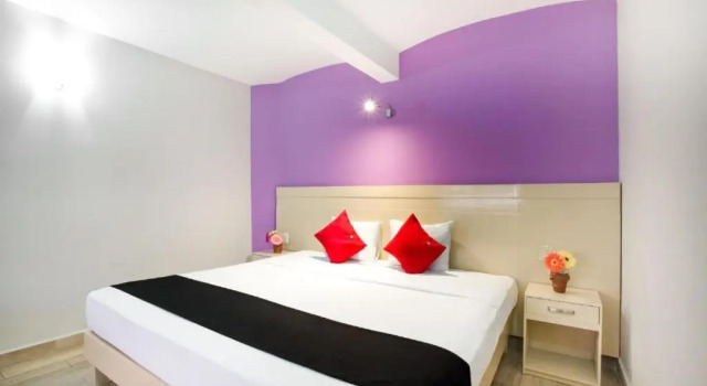 Полулюкс Hotel El Andariego