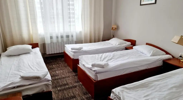 Четырёхместный номер Standard Noclegi Stadion Bed & Breakfast