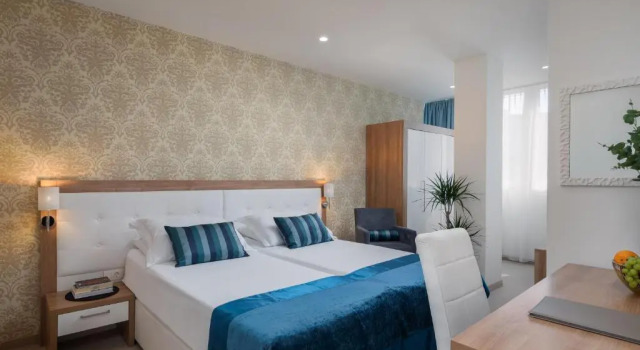 Номер Standard Hotel Corner