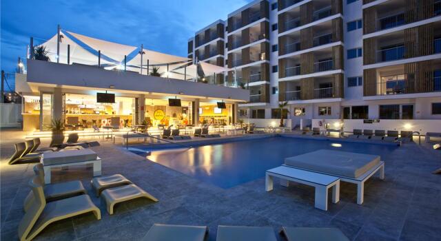Апартаменты Ryans Ibiza - Adults Only