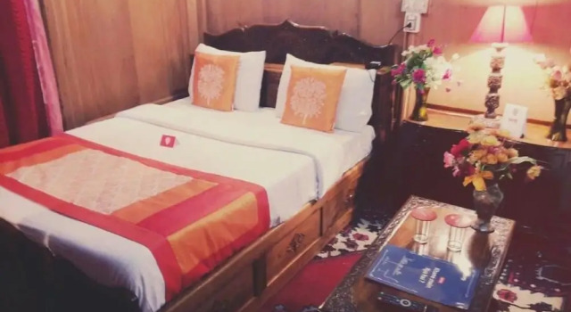 Номер Deluxe Houseboat Lake Thao