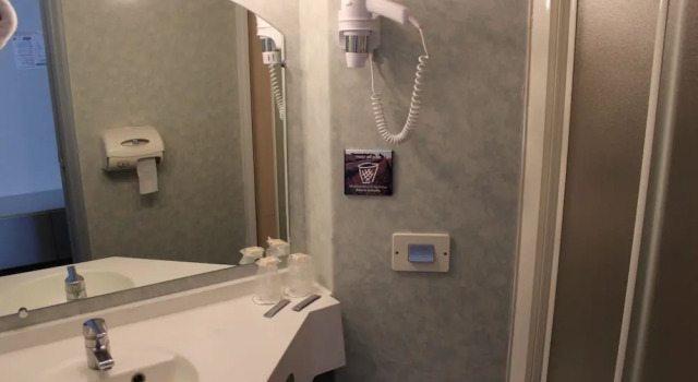 Номер Standard Crau Hotel