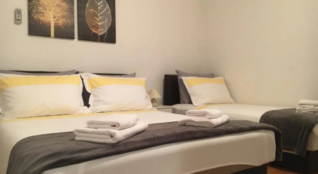 Apartment Zeljko, Забронировать Апартаменты/квартира Макарска Biokovo Nature Park, рядом с Францисканский монастырь
