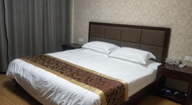 Люкс Deluxe Hangzhou Jinmanlou Hotel