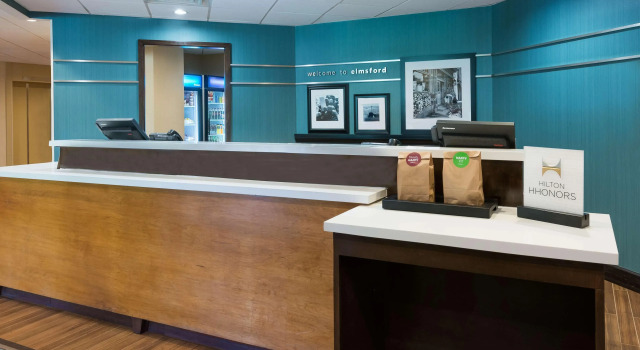 Hampton Inn White Plains/Tarrytown, Забронировать Отель Территаун Westchester County