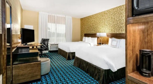 Двухместный номер Standard Fairfield Inn & Suites Van Canton Area
