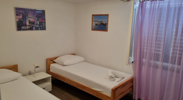 Apartments Smilja, Rezerwuj Apartament Hotele w Split Region z parkingiem, Parking