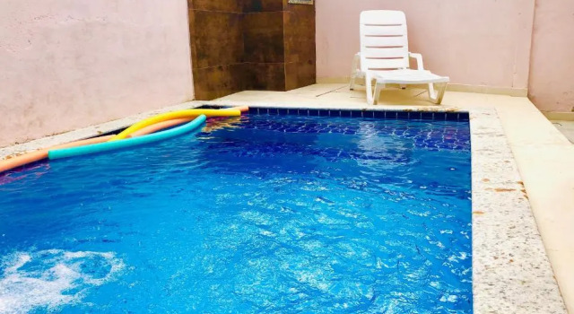 Dúplex em Porto Seguro com piscina a 8 minutos das praias