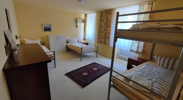Номер Standard Пентхаус A - City HOTEL Schiff