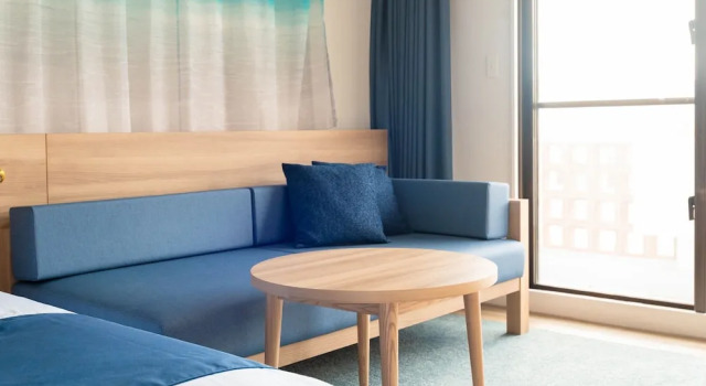 Двухместный номер Standard с балконом и с видом на бассейн Watermark Hotel Okinawa Kume Island