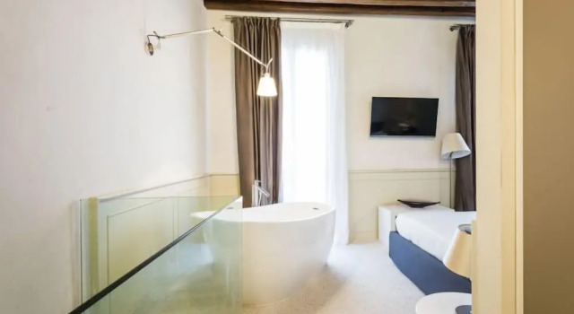 Номер Standard Дуплекс с видом на канал MYSWEETPLACE - San Marco Apartments