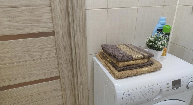 Lyubimyye kvartiry on Azina Street, Book Apartment Hotels in Kirov Region with Parking, Parking