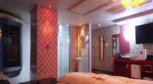 Daegu Apple Motel, Забронировать Мотель Мотели Тэгу, рядом с Железнодорожная станция Тондэгу, Мотель
