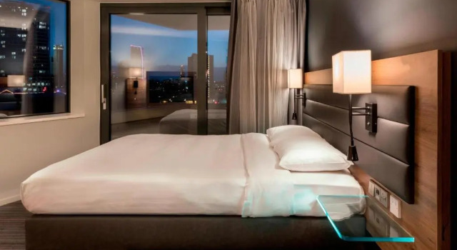 Двухместный номер Moxy Sleeper Moxy London Stratford