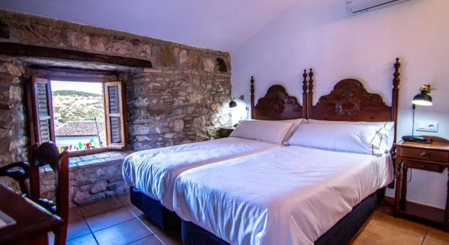 Двухместный номер Standard Tugasa Hotel y Apartamentos rurales La Posada