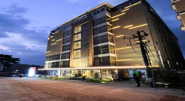 Clarks Inn , Airport Bangalore, Забронировать Отель Йелаханка Бангалор