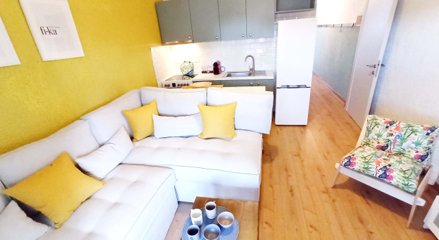 Zennova #13 Charlotte Apartment, Book Apartment Pefkohori 