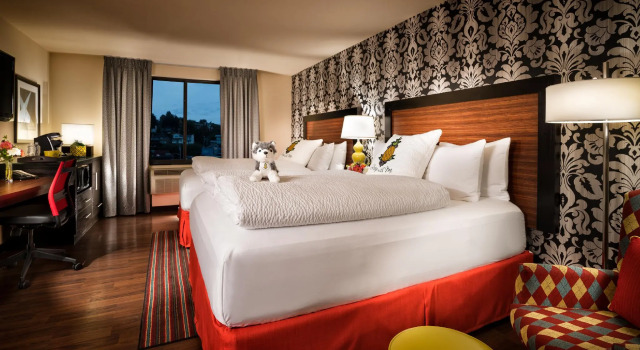 Четырёхместный номер Standard Staypineapple, The Maxwell Hotel, Seattle Center Seattle