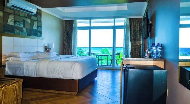 Номер Presidential Tanga Beach Resort & Spa