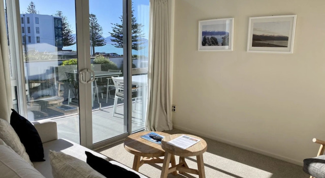 Номер Standard с 2 комнатами с видом на океан Kaikoura Waterfront Apartments