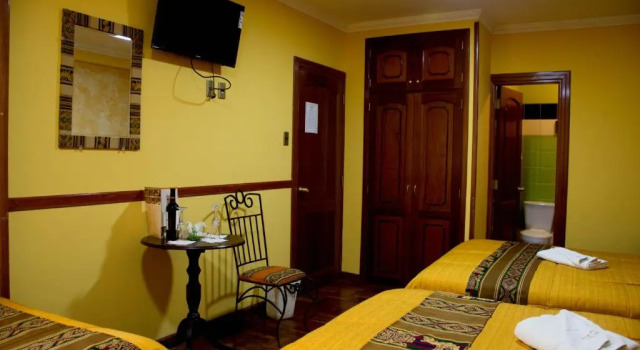 Четырёхместный номер Standard Hotel Las Brisas Centro