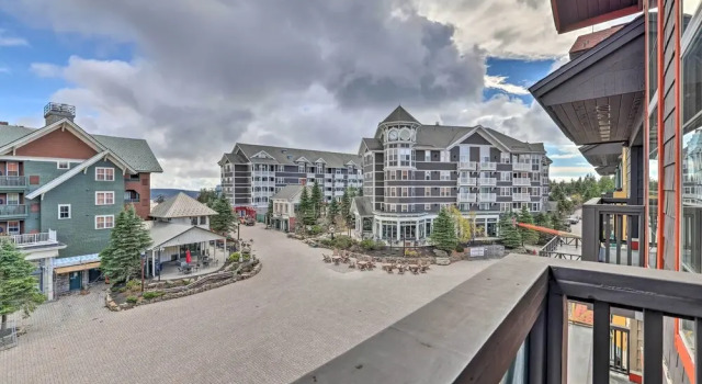 Ski-in/out Condo in Snowshoe Mountain Resort!