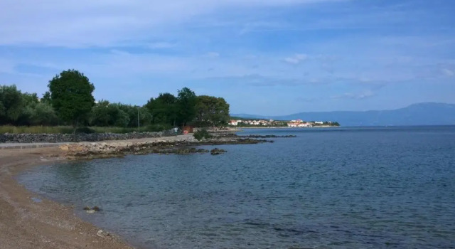 Holiday Home Momcilovic, Prenota Appartamento Hotel a Isole Quarnerine con parcheggio, Parcheggio
